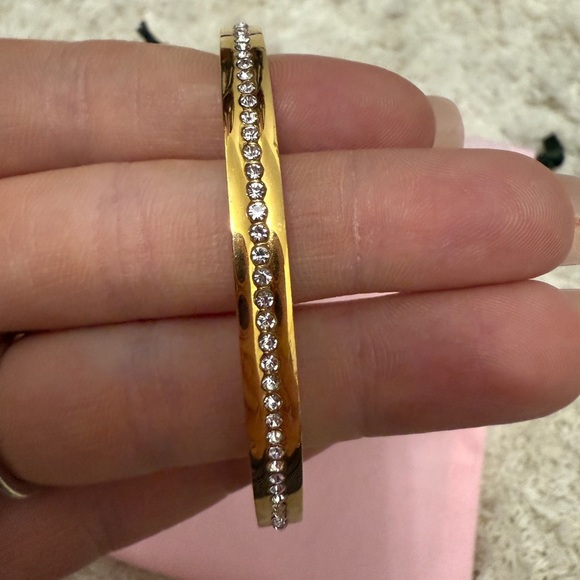 ✨Brand New Kate Spade Yellow Gold Bangle - Picture 3 of 10